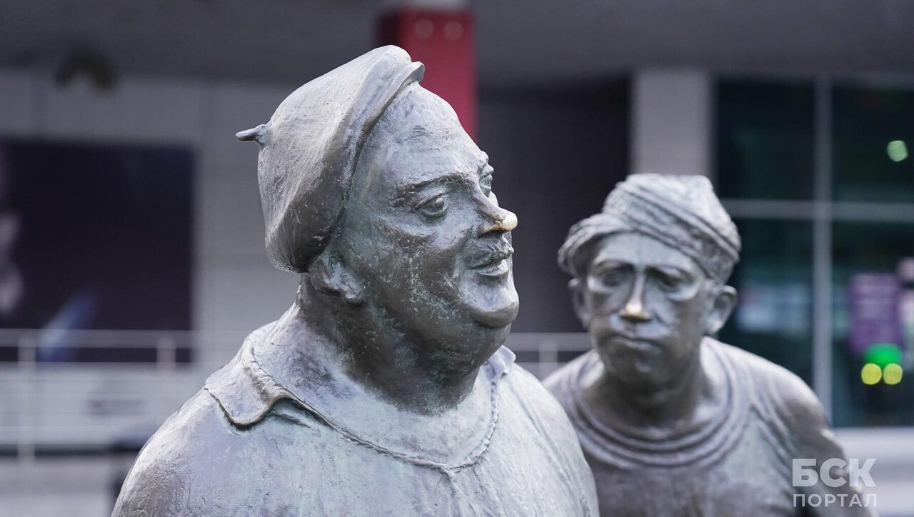 Трус, Балбес и Бывалый. Памятник любимым героям