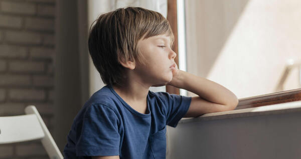Признаки хронического стресса у ребенка