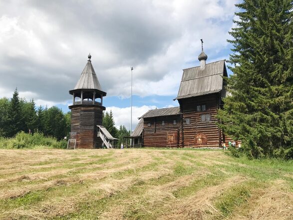 Архитектурно-этнографический музей «Хохловка»