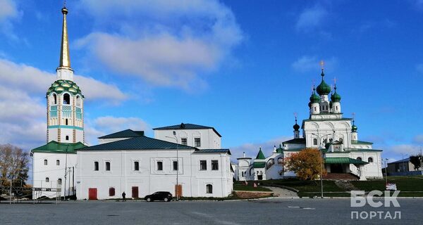 Главное место Соликамска: торговая площадь, церковь и собор