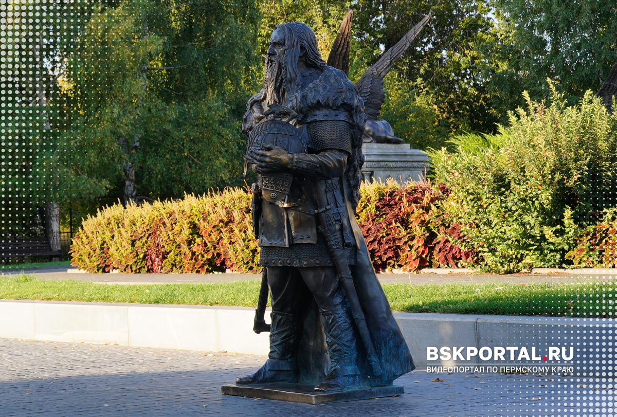 Скульптуры рыцарей в замке Гарибальди