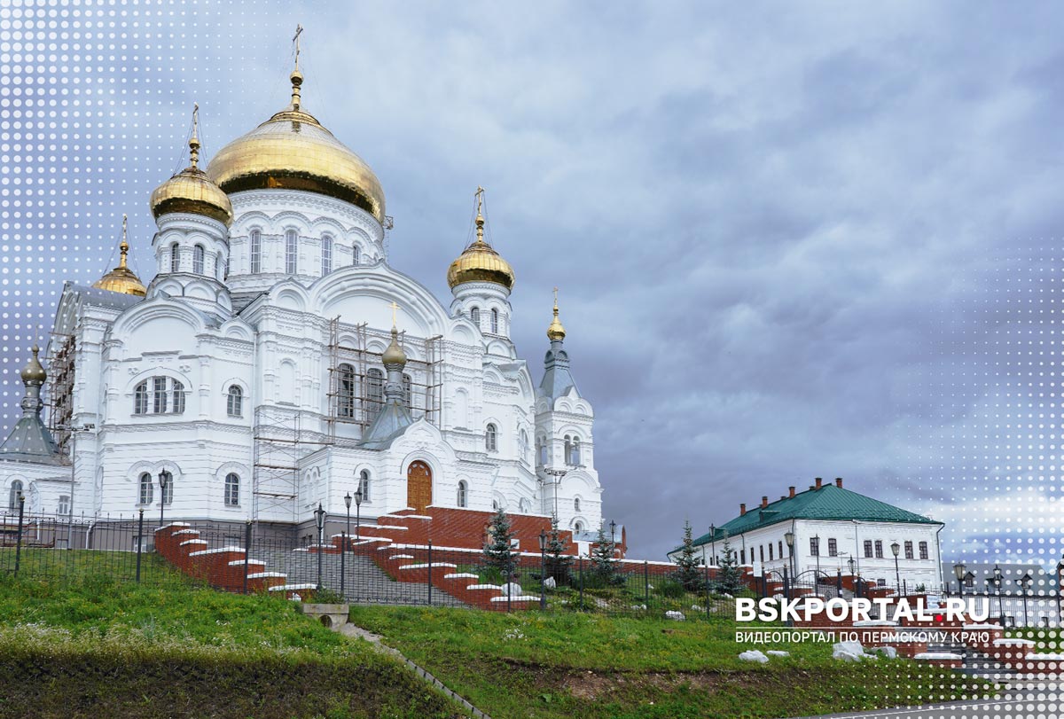 Белогорский Свято-Николаевский монастырь Пермский край