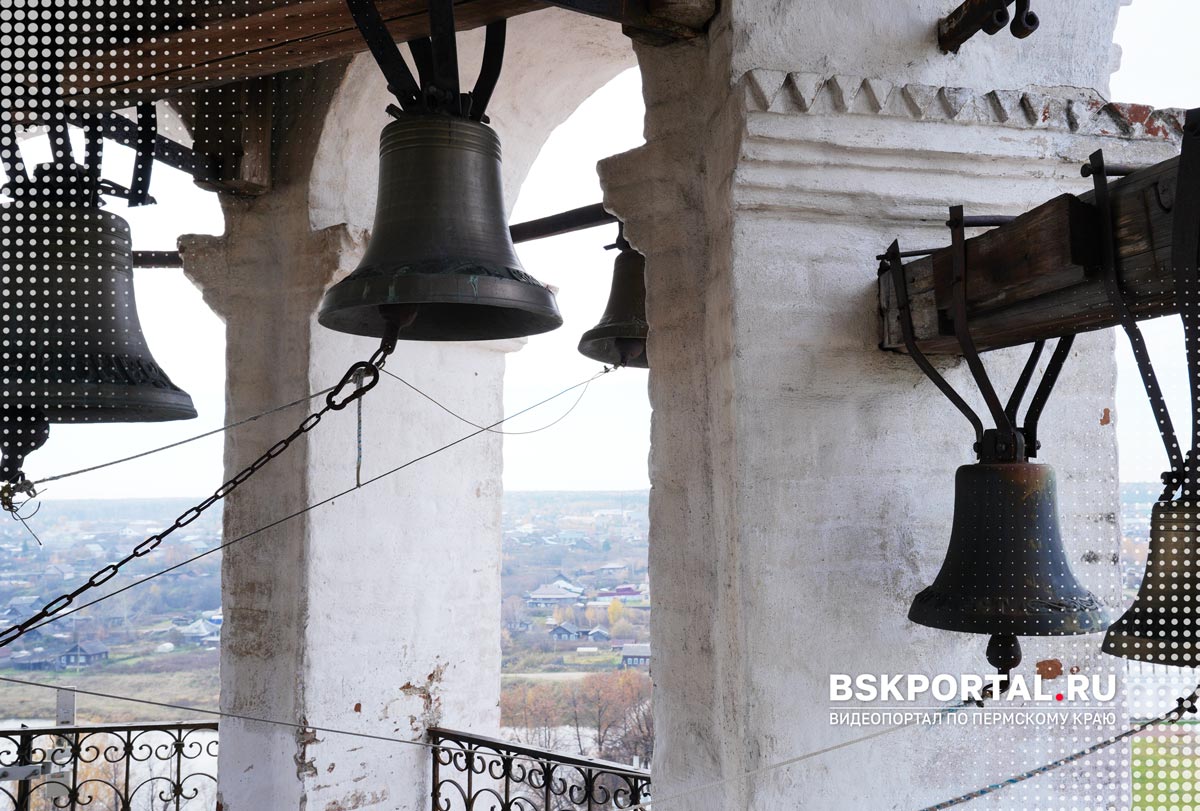 колокольня Верхотурье Свято-Троицкий собор