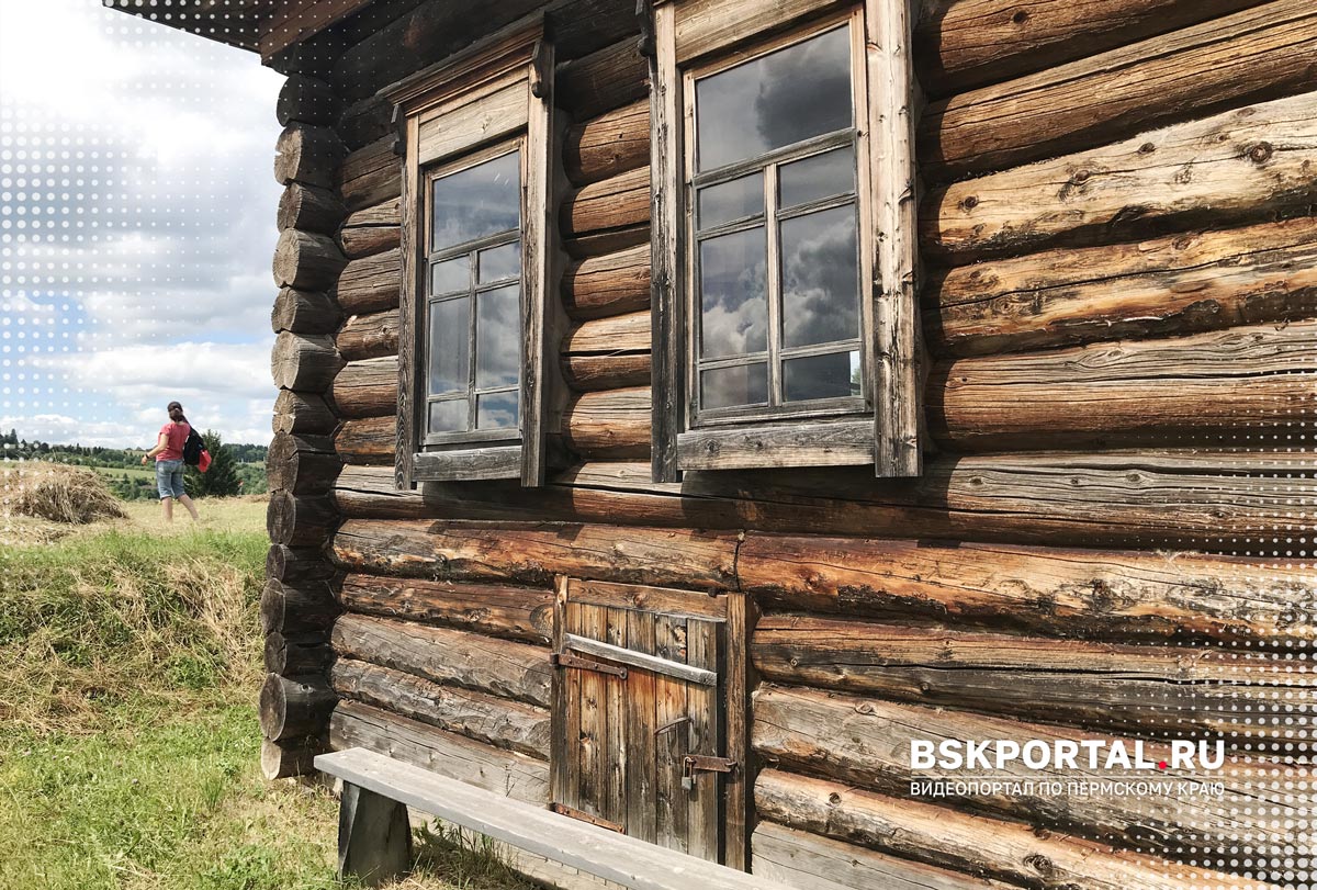 крестьянская изба в Хохловке, Пермский край
