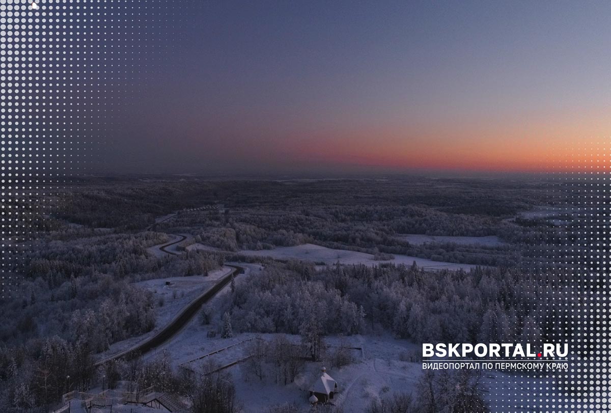 вид с Белой горы Белогорский монастырь