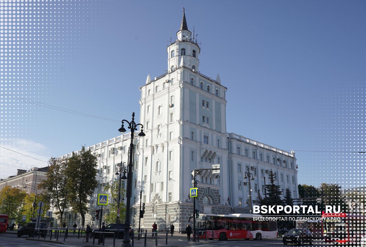 Управления МВД, в народе «Башня смерти» на Компросе