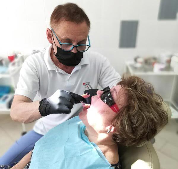 врач Герез протезирование зубов