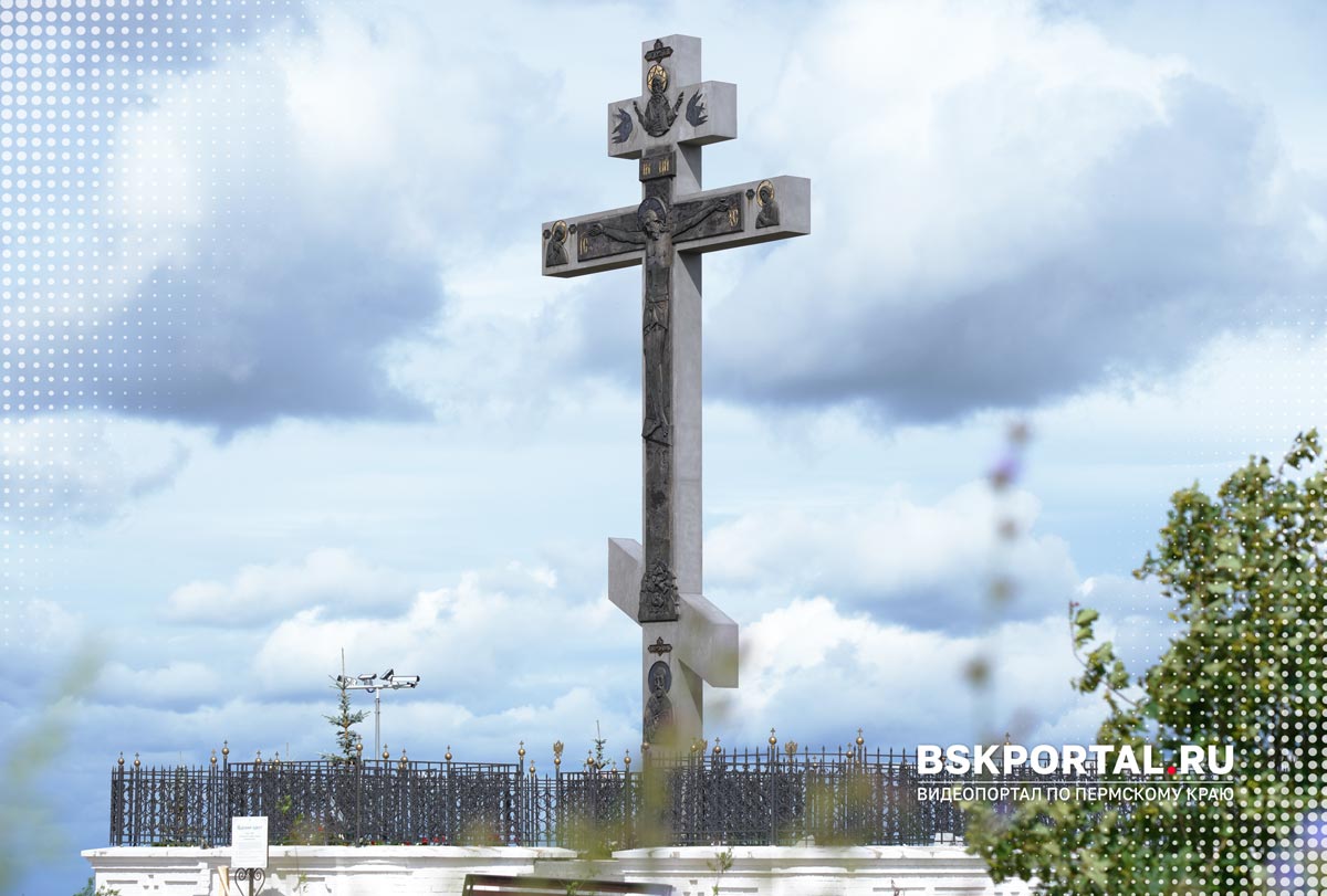 Царский крест Белогорский монастырь