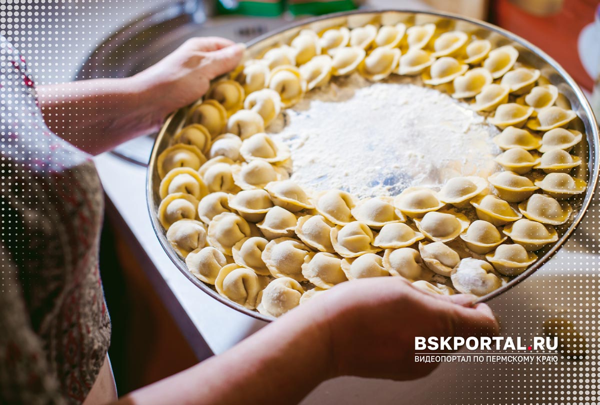Традиции лепки пельменей в России